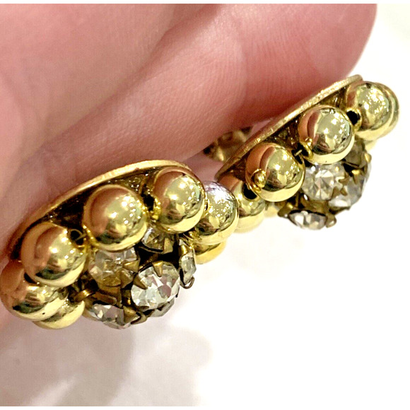 Vintage Lisner Clip On Earrings Goldtone & Clear White Rhinestone Round Clusters - Picture 6 of 8